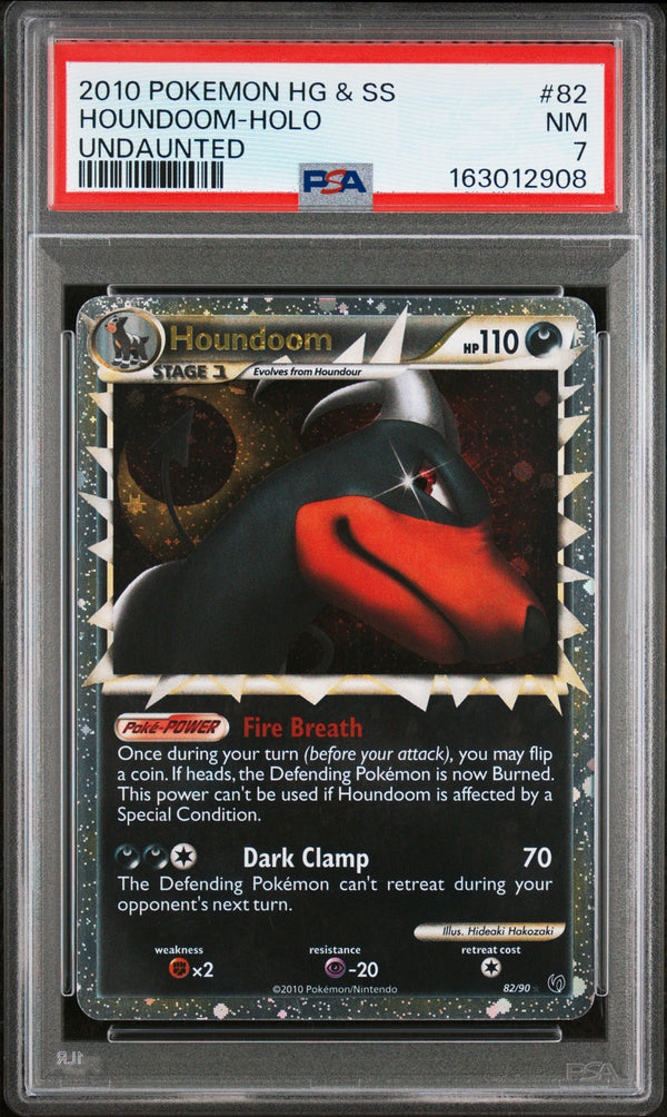 2010 HOUNDOOM-HOLO #82 PSA 7 (front)